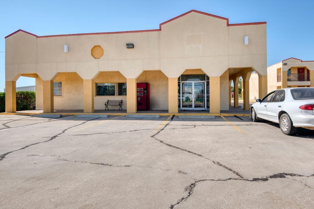 6 Shamrock, Tx 3*