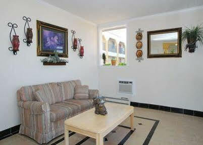6 Shamrock, Tx Hotel 3*