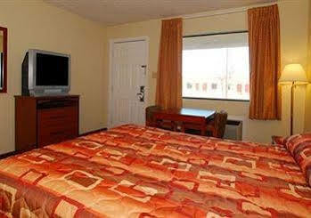 6 Shamrock, Tx